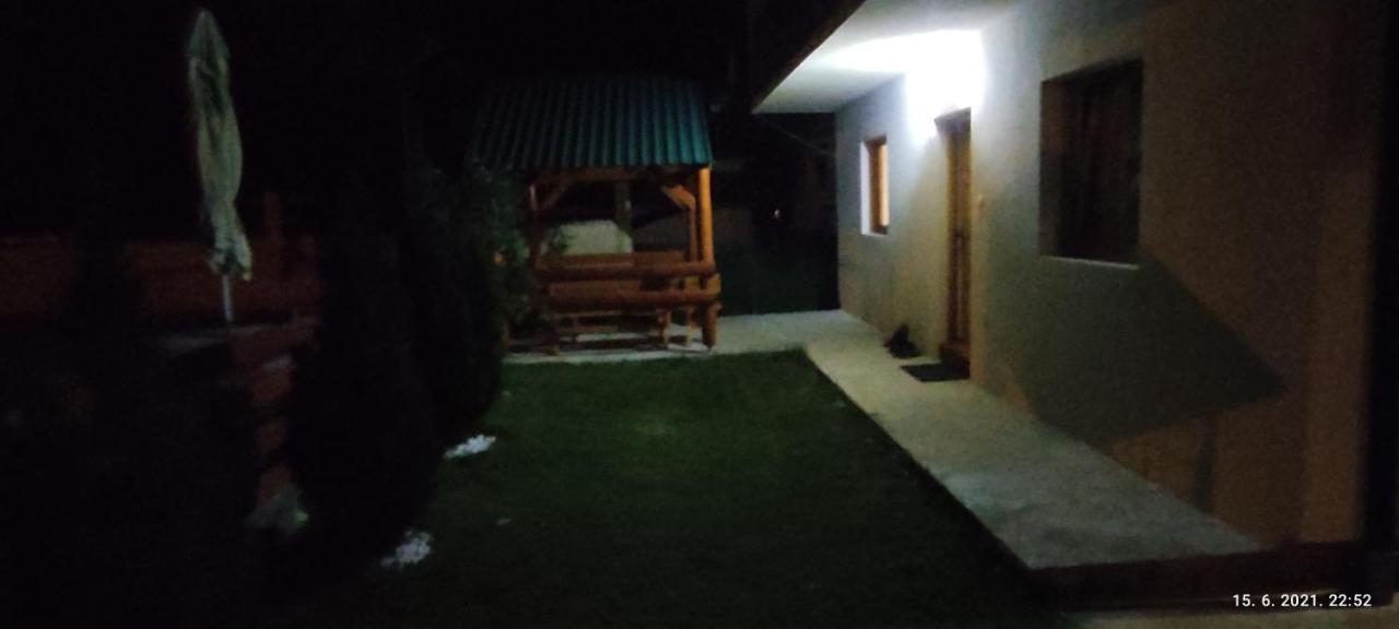 Apartmani Vuk 2 Kolasin Exterior photo