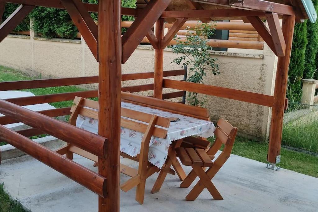 Apartmani Vuk 2 Kolasin Exterior photo
